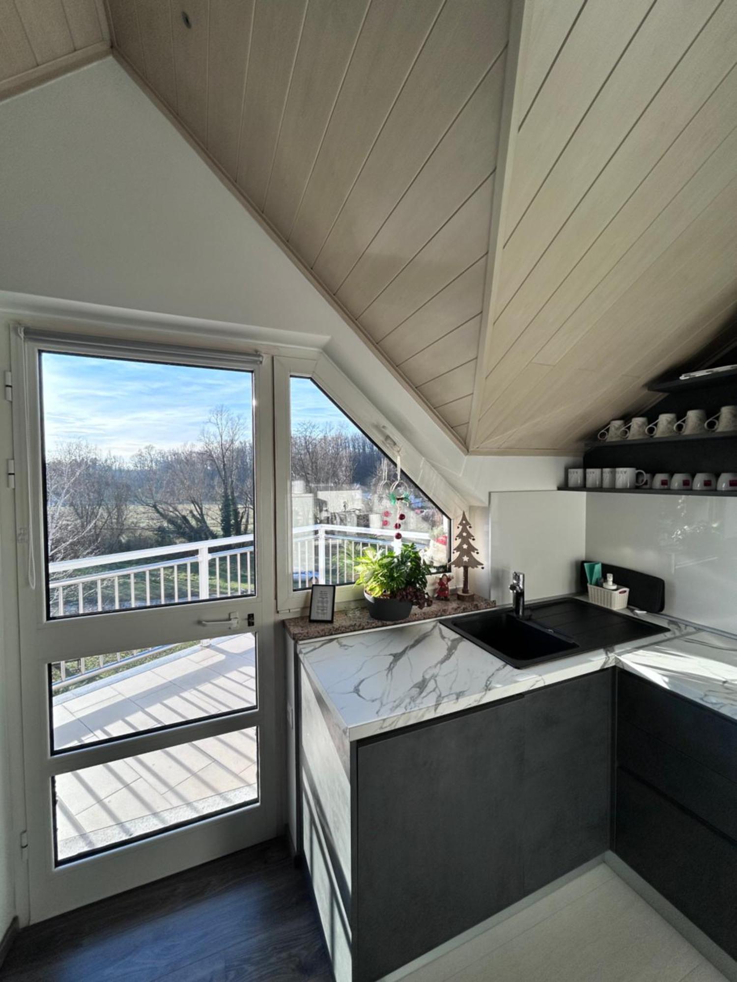 Astarea - Luxe Penthouse In Nature - Jacuzzi - Free Private Parking - Terrace & Balcony - Peace Zagreb Exteriör bild