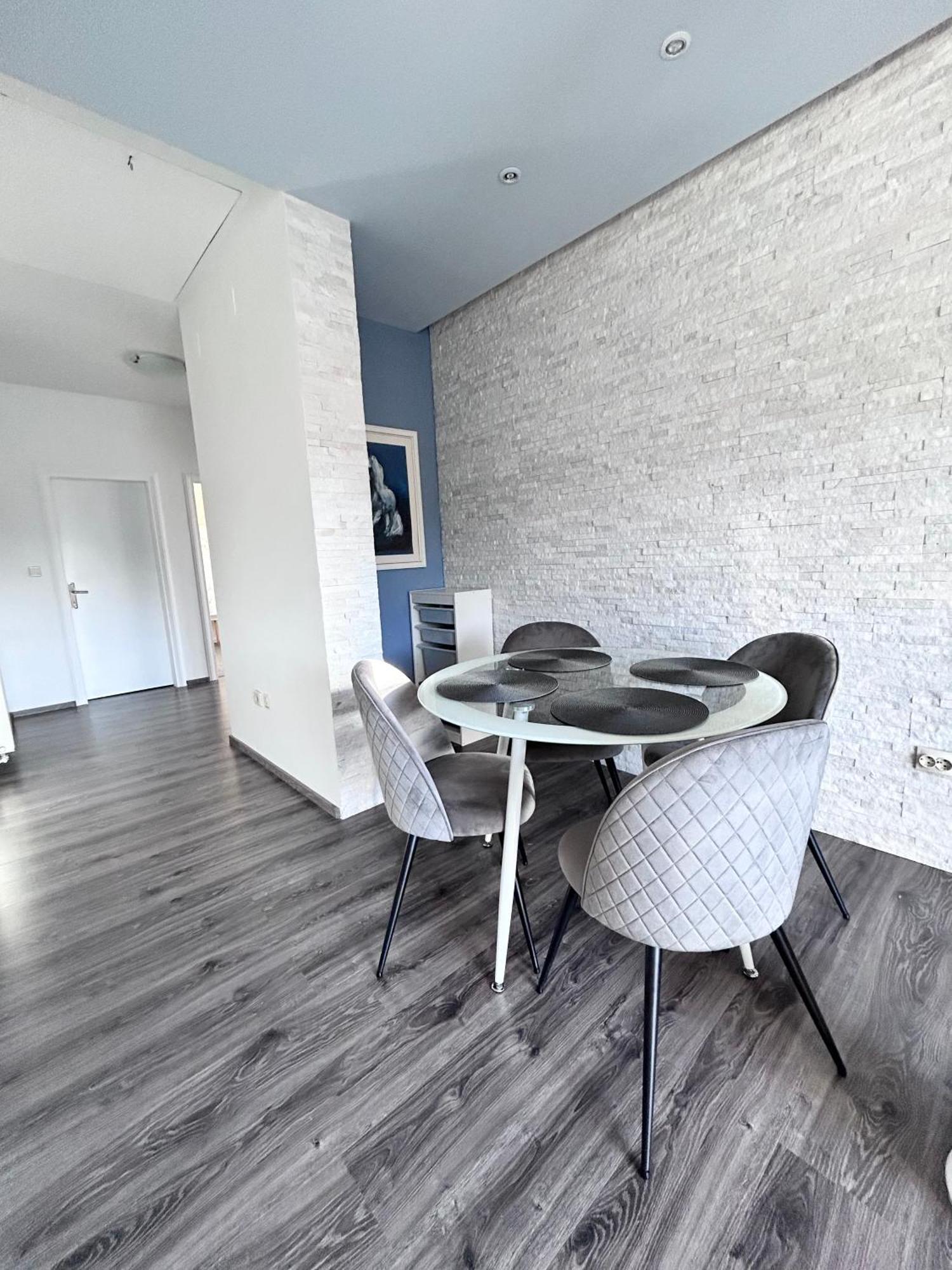 Astarea - Luxe Penthouse In Nature - Jacuzzi - Free Private Parking - Terrace & Balcony - Peace Zagreb Exteriör bild
