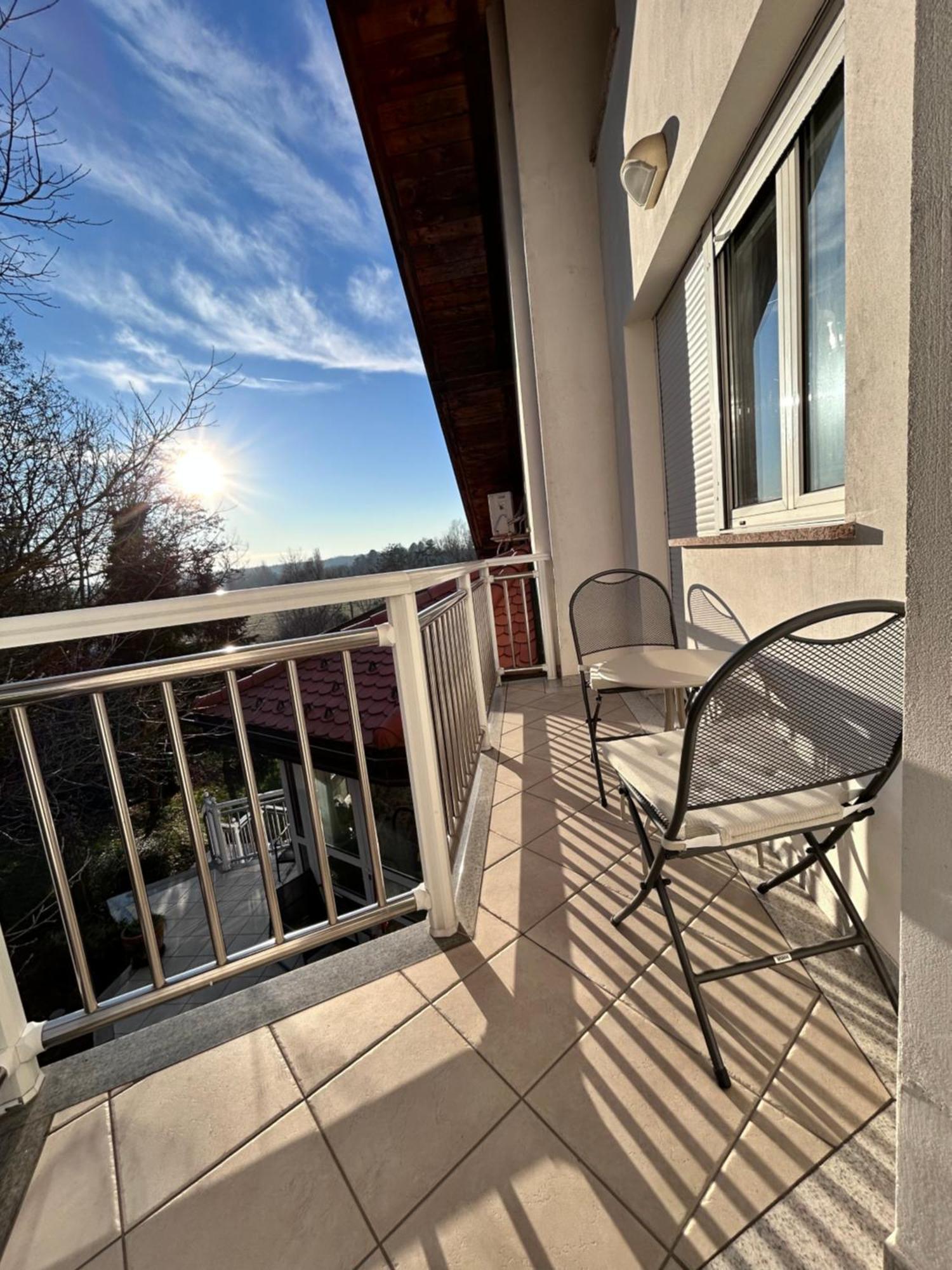Astarea - Luxe Penthouse In Nature - Jacuzzi - Free Private Parking - Terrace & Balcony - Peace Zagreb Exteriör bild